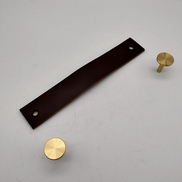 Muebles de cocina populares de cuero con manija de latón cromado para