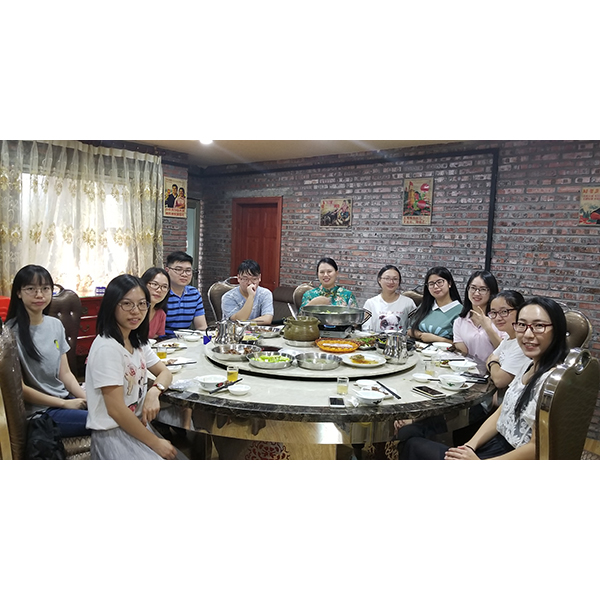 Cena del Festival de Medio Oto&ntilde;o