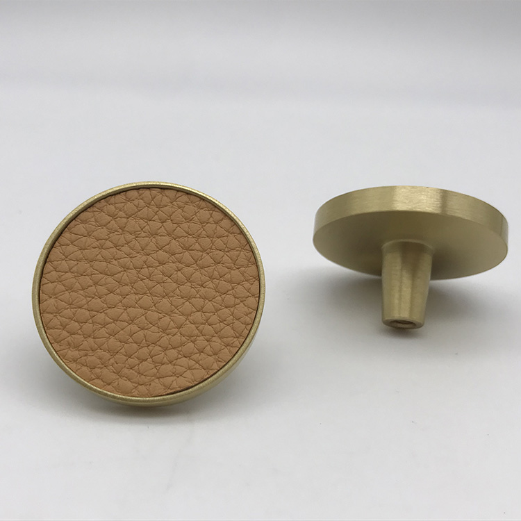 manijas de puerta de lat&oacute;n victoriano