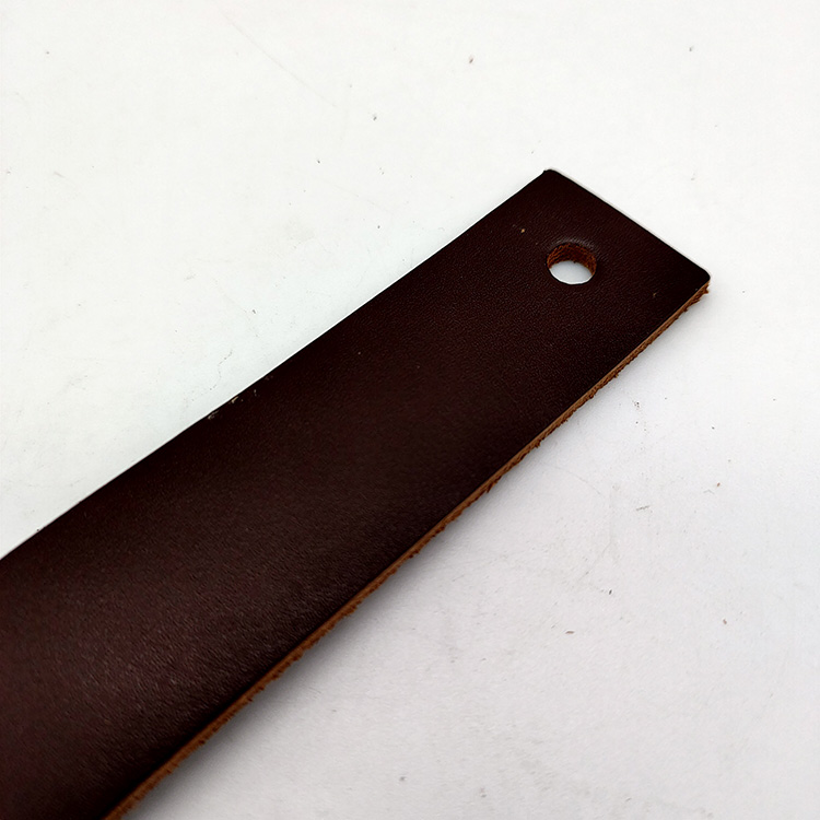 manijas plateadas del gabinete