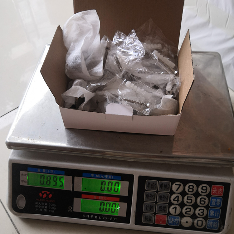 tap&oacute;n de puerta de pl&aacute;stico