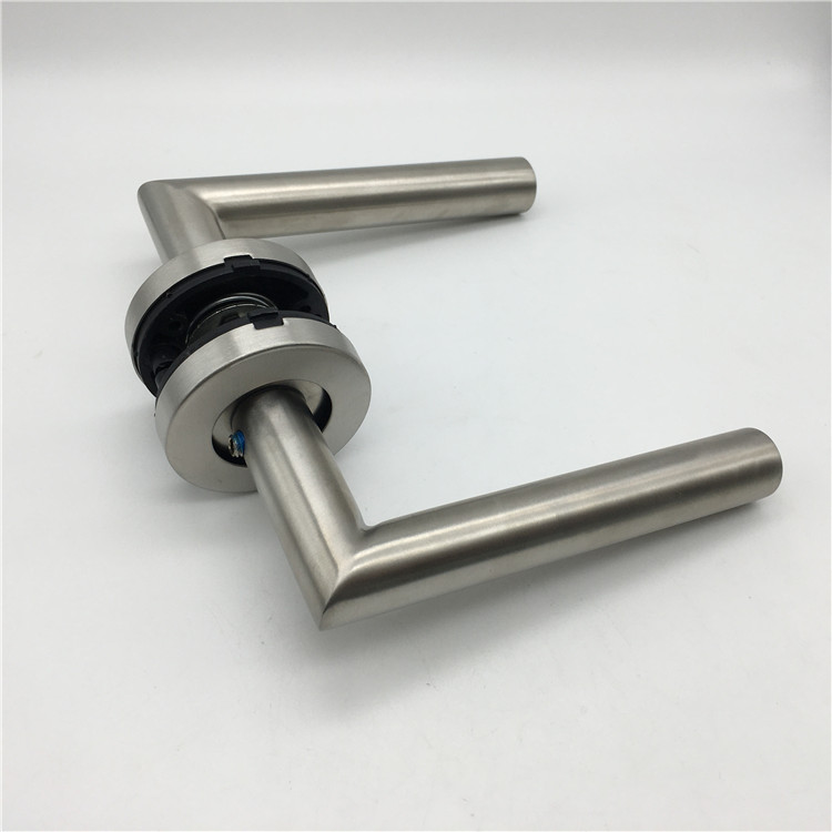 manija de la puerta del patio