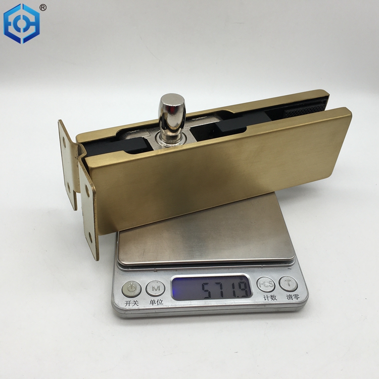 Ajuste de la parte superior de la puerta de vidrio