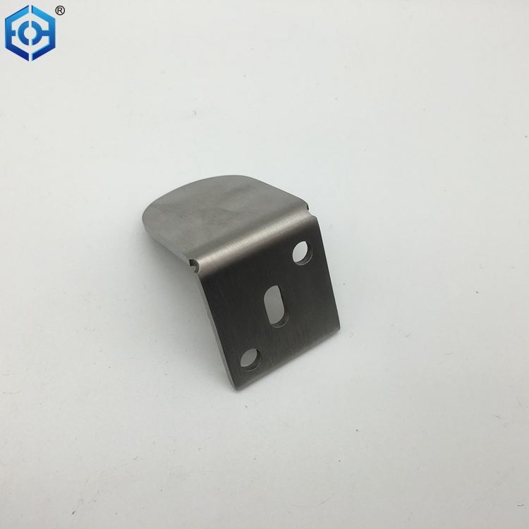 Gu&iacute;a de piso con hardware pesado