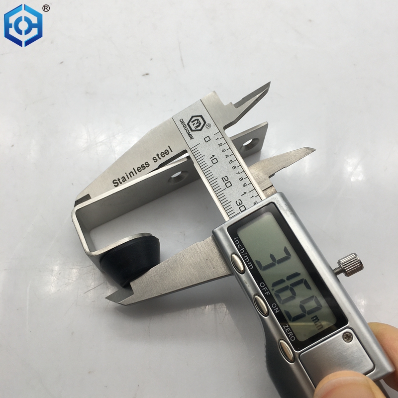 Puerta exterior de la puerta con gancho