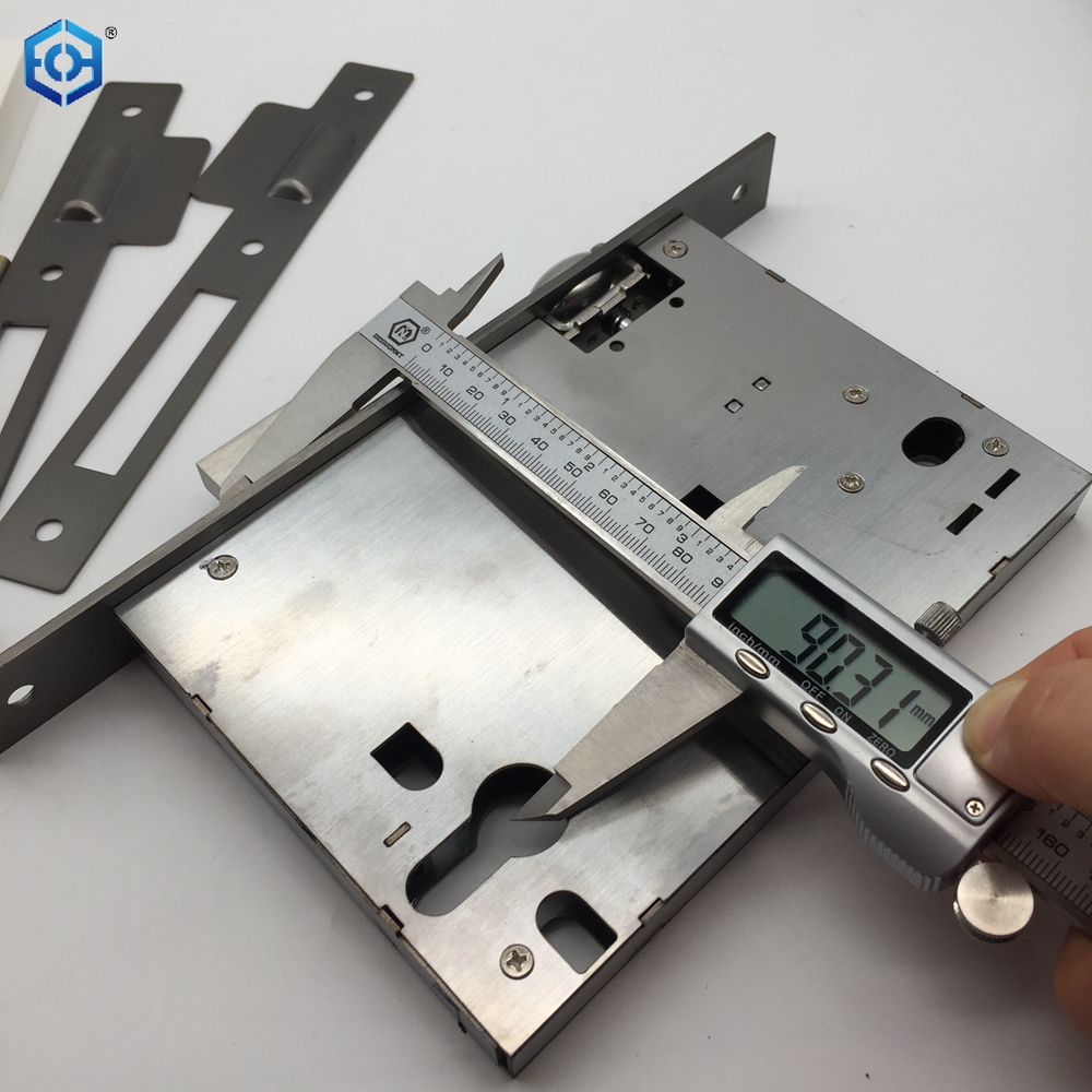Cuerpo plateado cuadrado resistente modificado para requisitos particulares de la cerradura de puerta de embutir del rodillo de 90m m