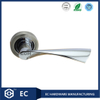 Manija de palanca de puerta de aleación de zinc Hotell (C068)