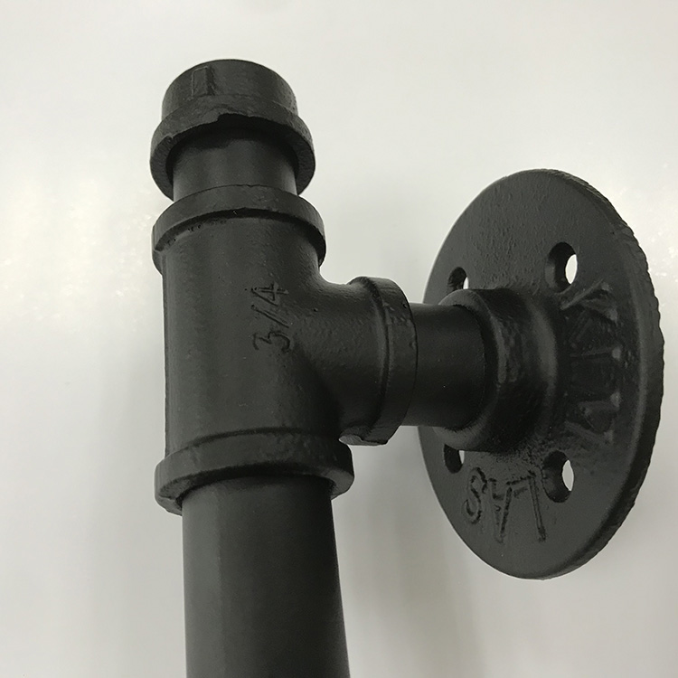 Manija de puerta de granero de tuber&iacute;a