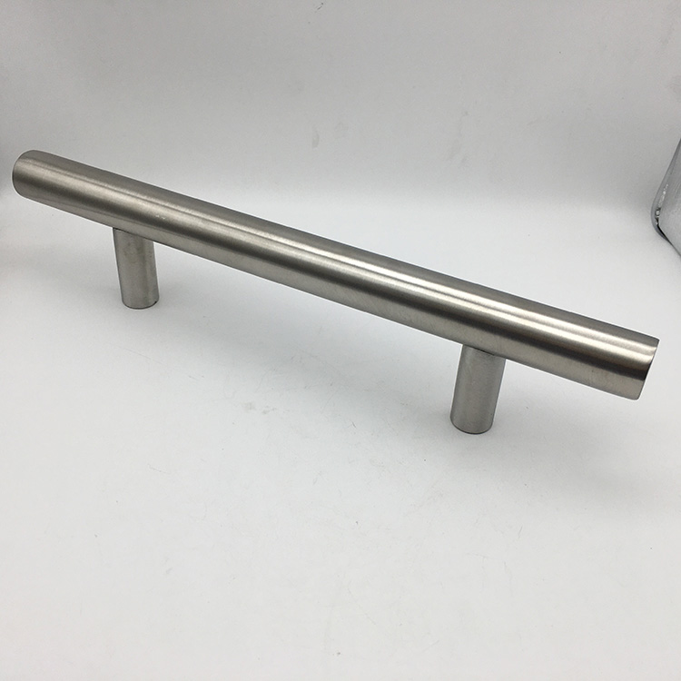 Manija de la puerta del granero de herradura