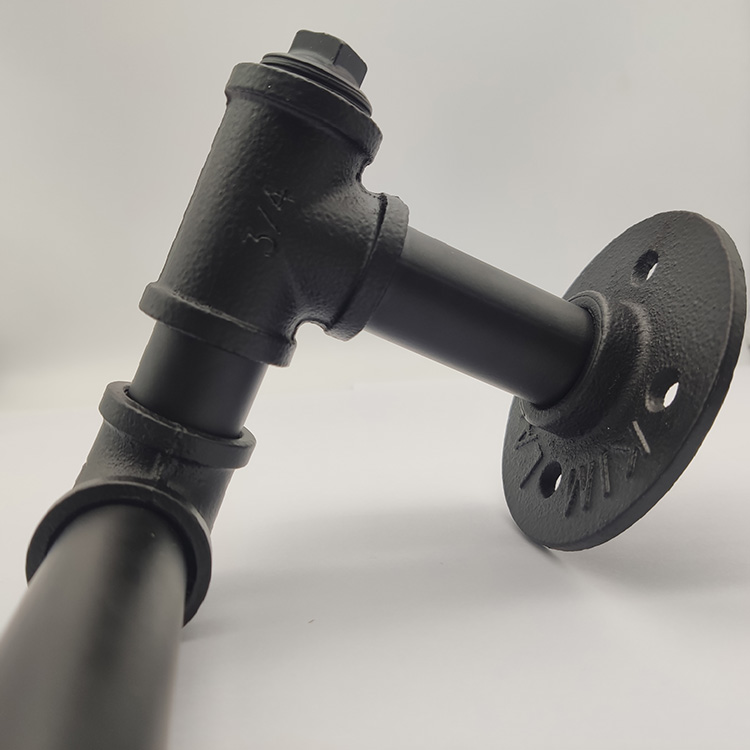 hardware del gabinete de ba&ntilde;o