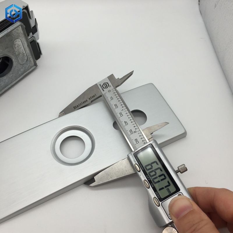 precio de cerradura de puerta de vidrio