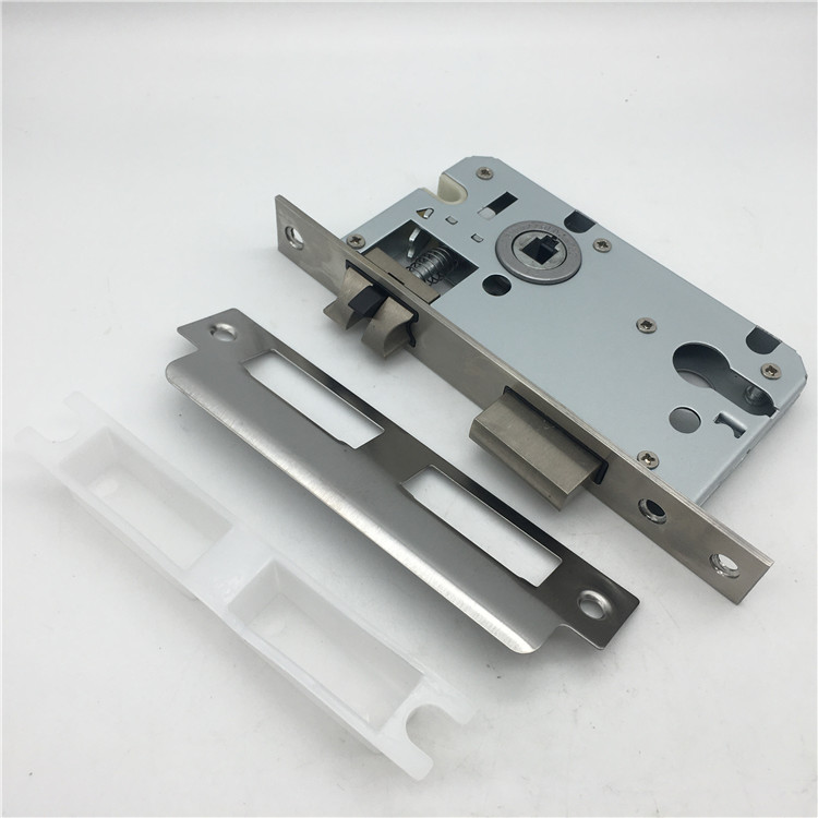 cerraduras de puertas internas b & q