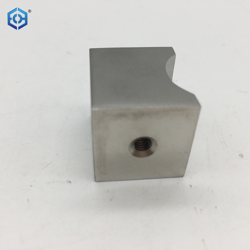 Manijas de gabinete de lat&oacute;n