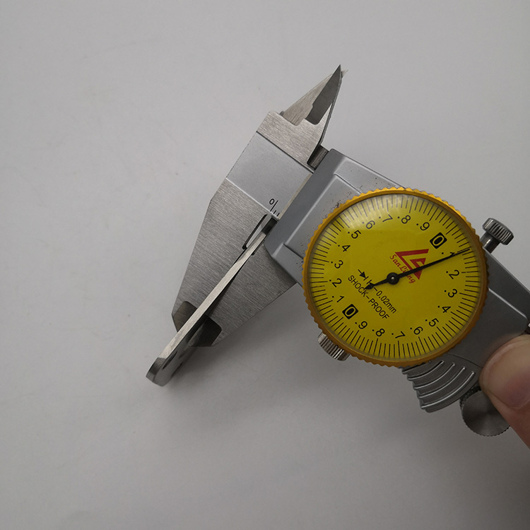 manijas de las puertas byq