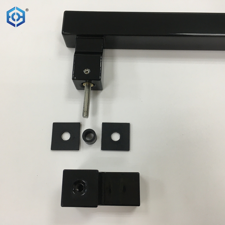 manija de la puerta del patio de vidrio corredizo