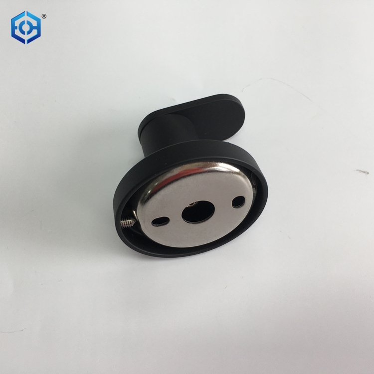 hardware de ba&ntilde;o dorado