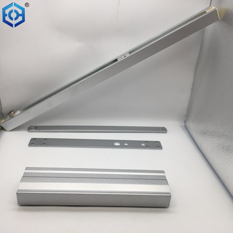 cerradores de puerta del gabinete