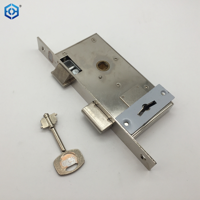 viejas cerraduras russwin