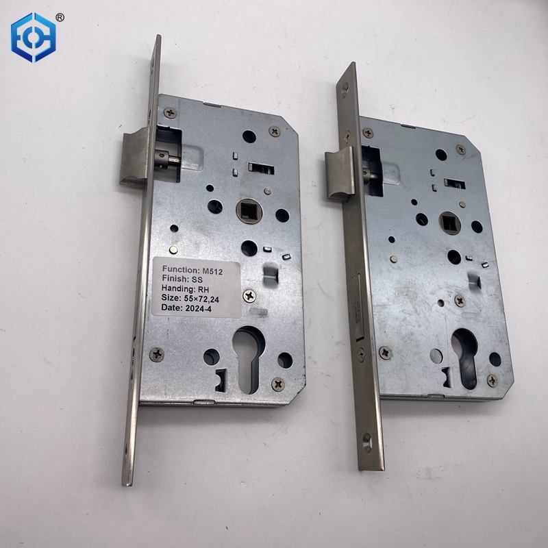 Bloqueo de mortaja de salida de emergencia 