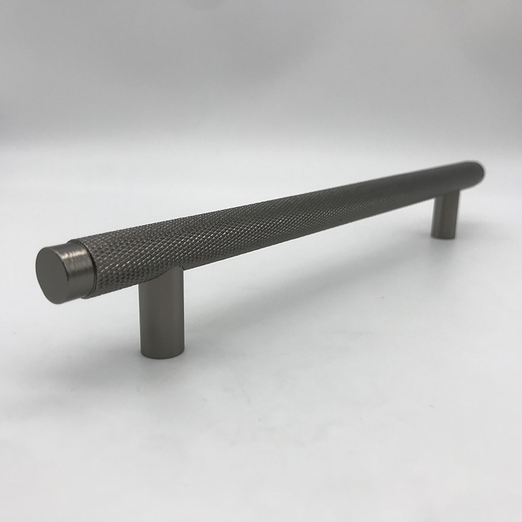 tiradores de cocina de lat&oacute;n cepillado