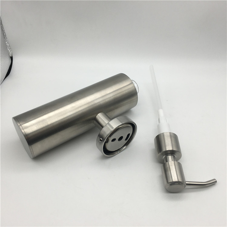 Dispensador de jab&oacute;n l&iacute;quido montado en la pared