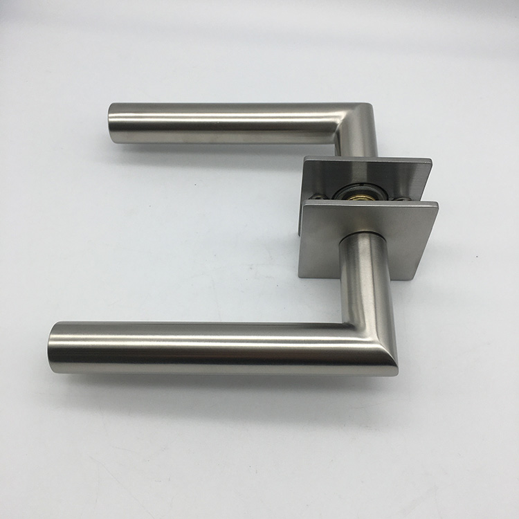 manijas de las puertas de lisboa