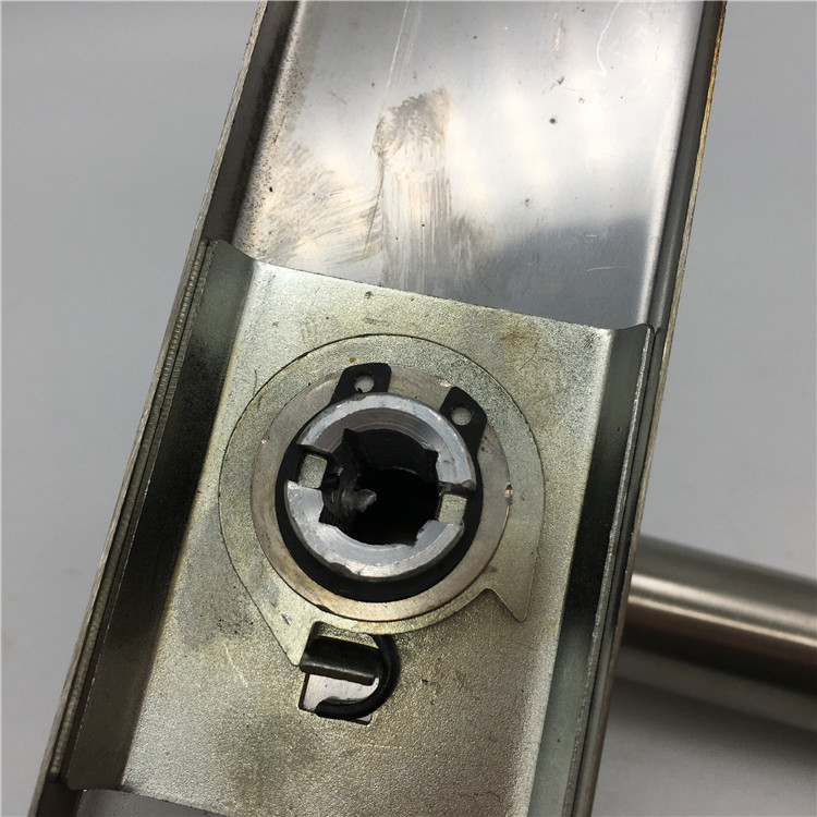 manijas de puertas interiores con placas traseras