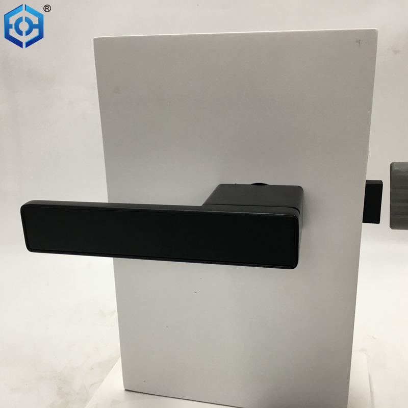 Cerradura de puerta simple