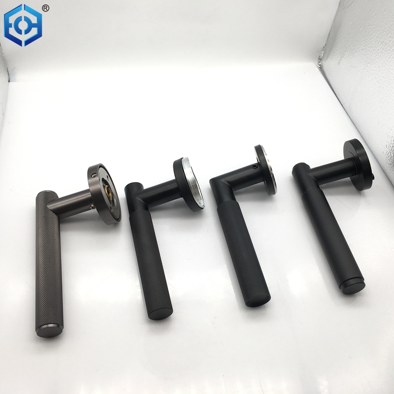 mango de lat&oacute;n