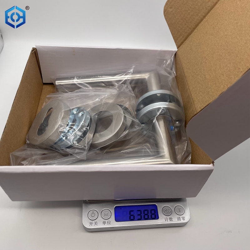 EN1906 Manija de puerta de grado 4