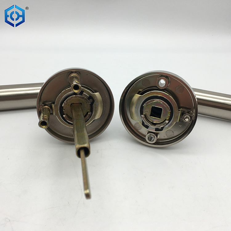 candado inteligente camelot de n&iacute;quel satinado connect con alarma y palanca de acento para diestros