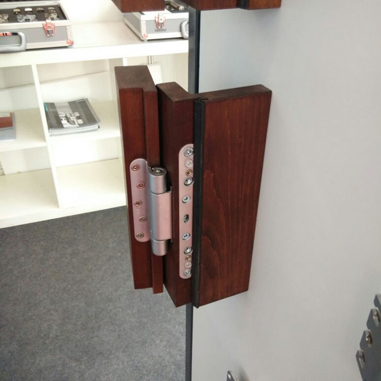 Bisagra de puerta plegable