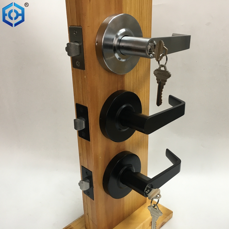 Reemplazo de cerradura de puerta comercial