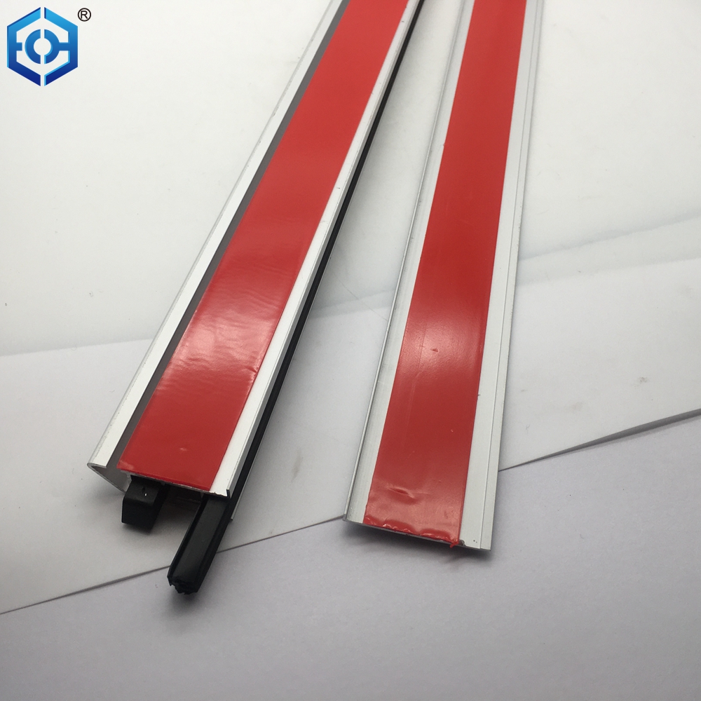 sellado de la puerta de garaje superior y lados