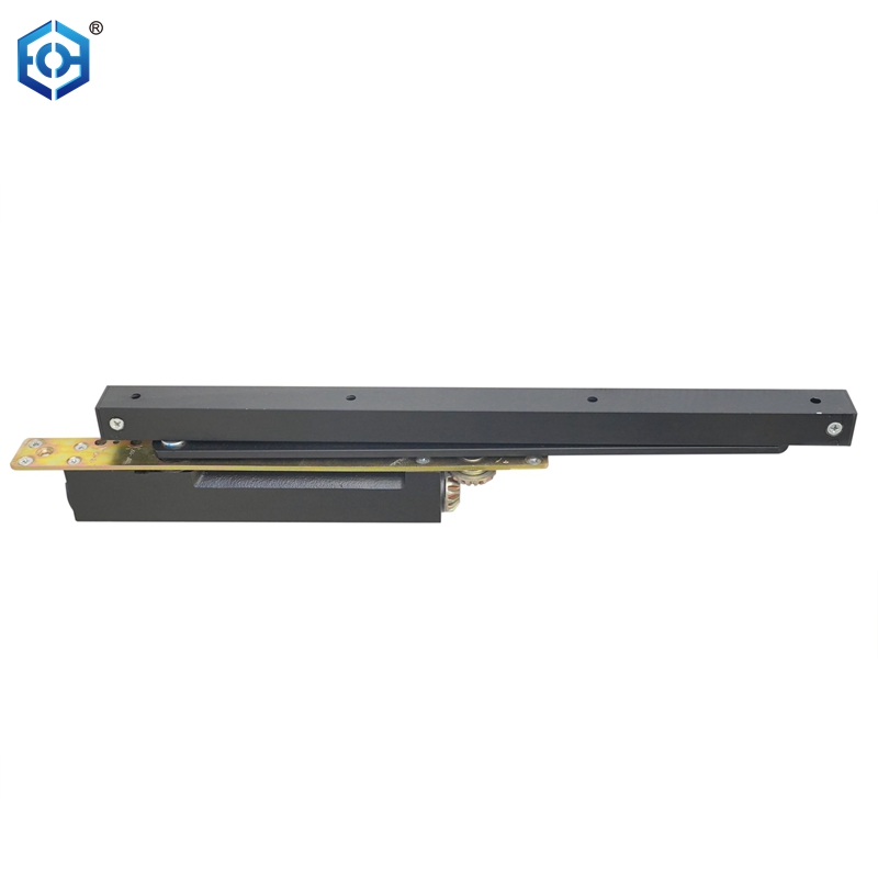 Puerta de servicio pesado m&aacute;s cerca