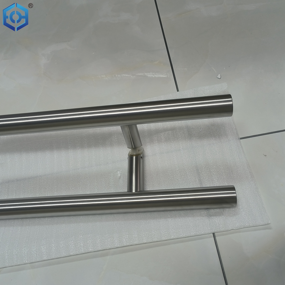 Reparaci&oacute;n de la manija de la puerta de vidrio