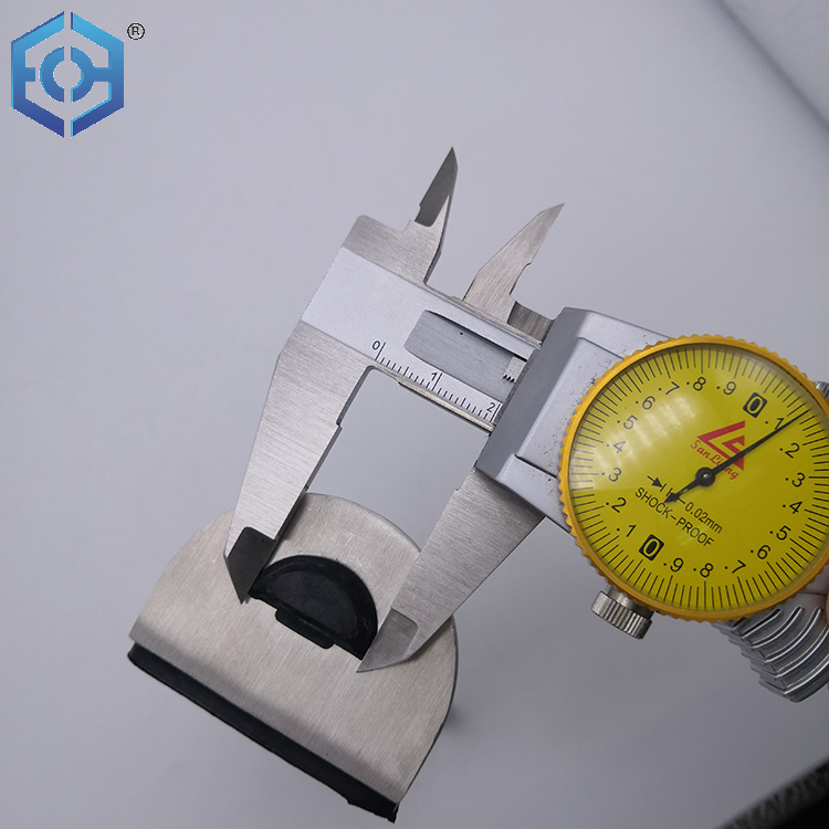 el tope de la puerta sigue desliz&aacute;ndose