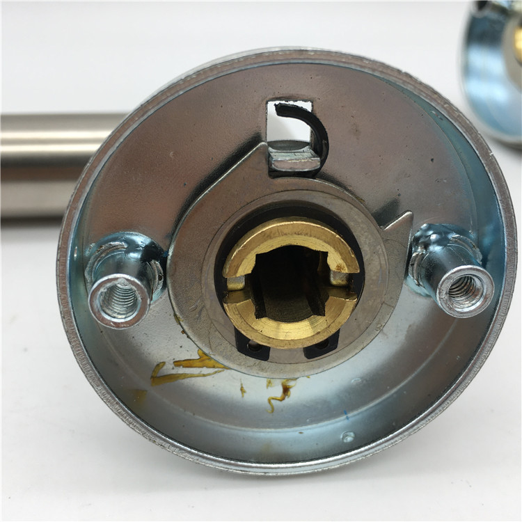 manijas de las puertas de entrada