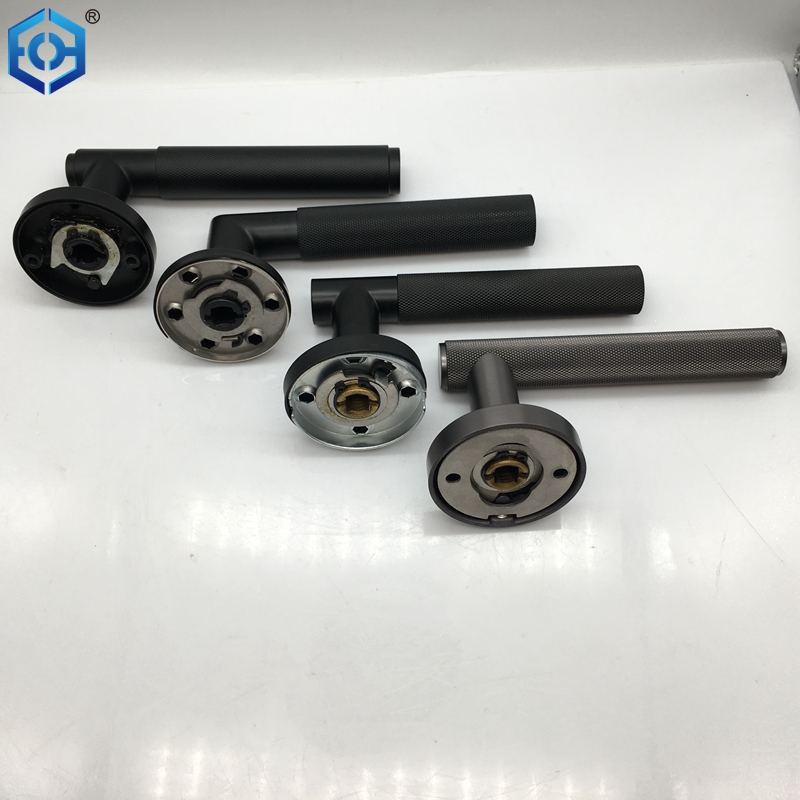 manijas de las puertas con manchas