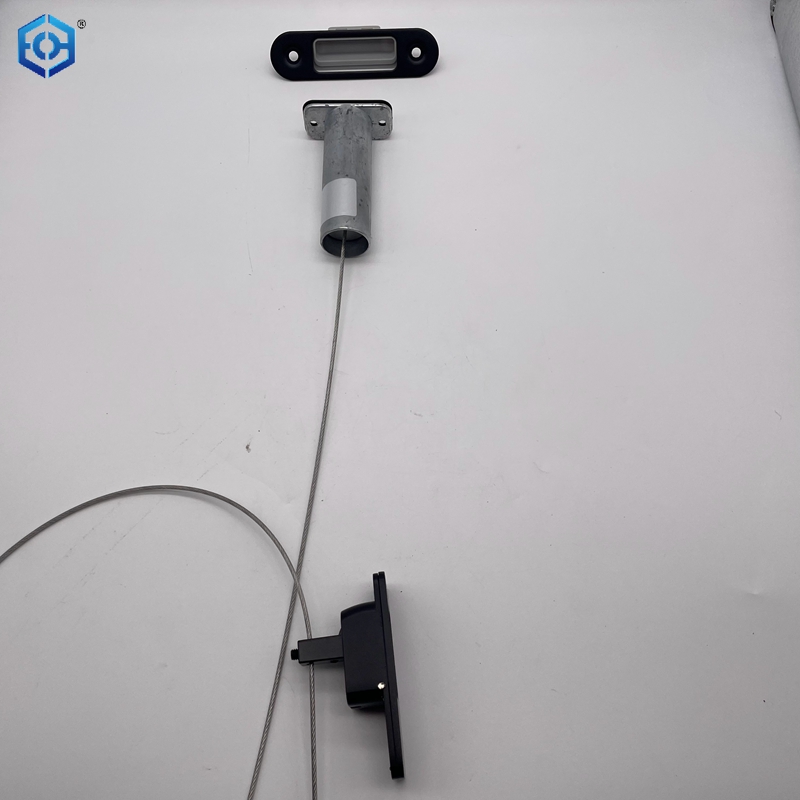 empujar el pestillo para la puerta oculta