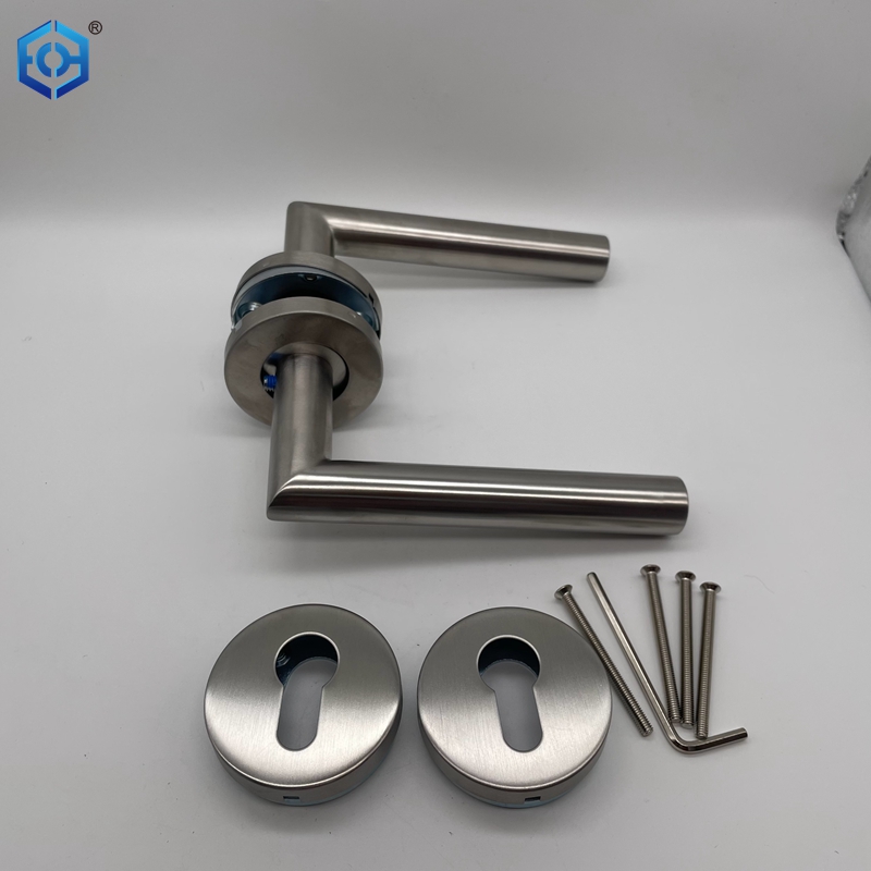 EN1906 Manija de puerta de grado 4