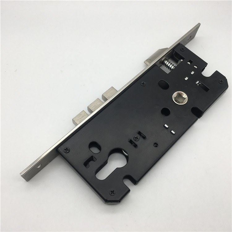 Juego de manijas de cerradura de embutir con llave