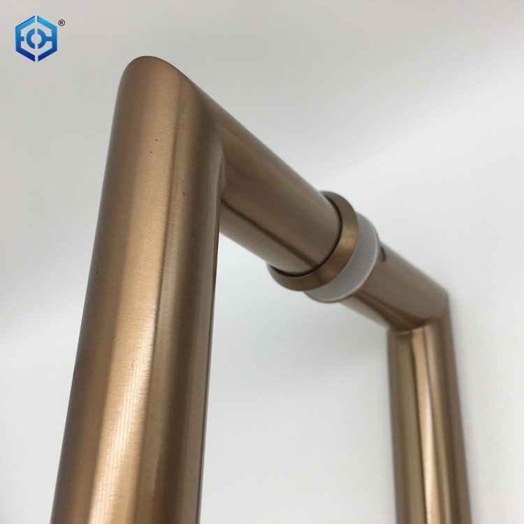 manijas de las puertas de la tienda