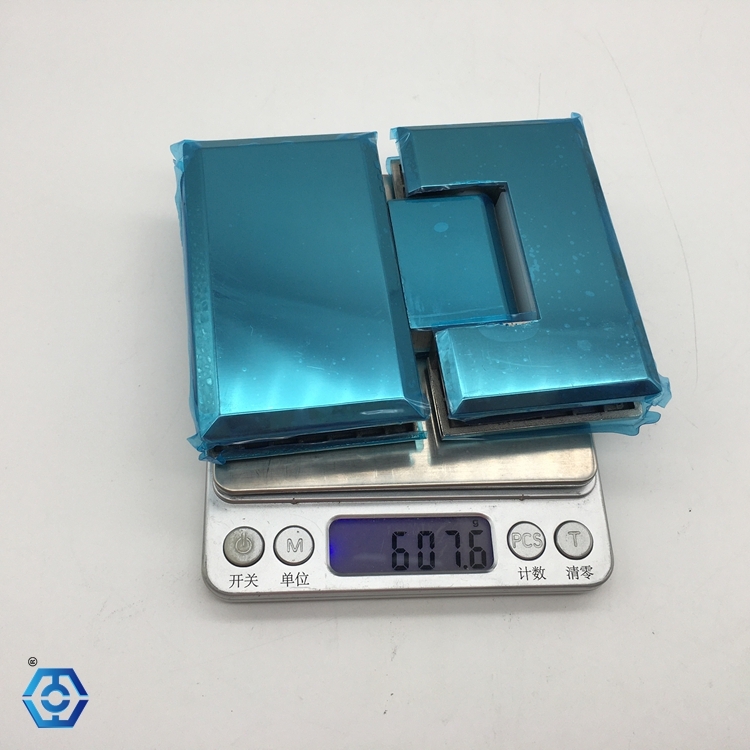 Bisagras de la puerta de Lambo