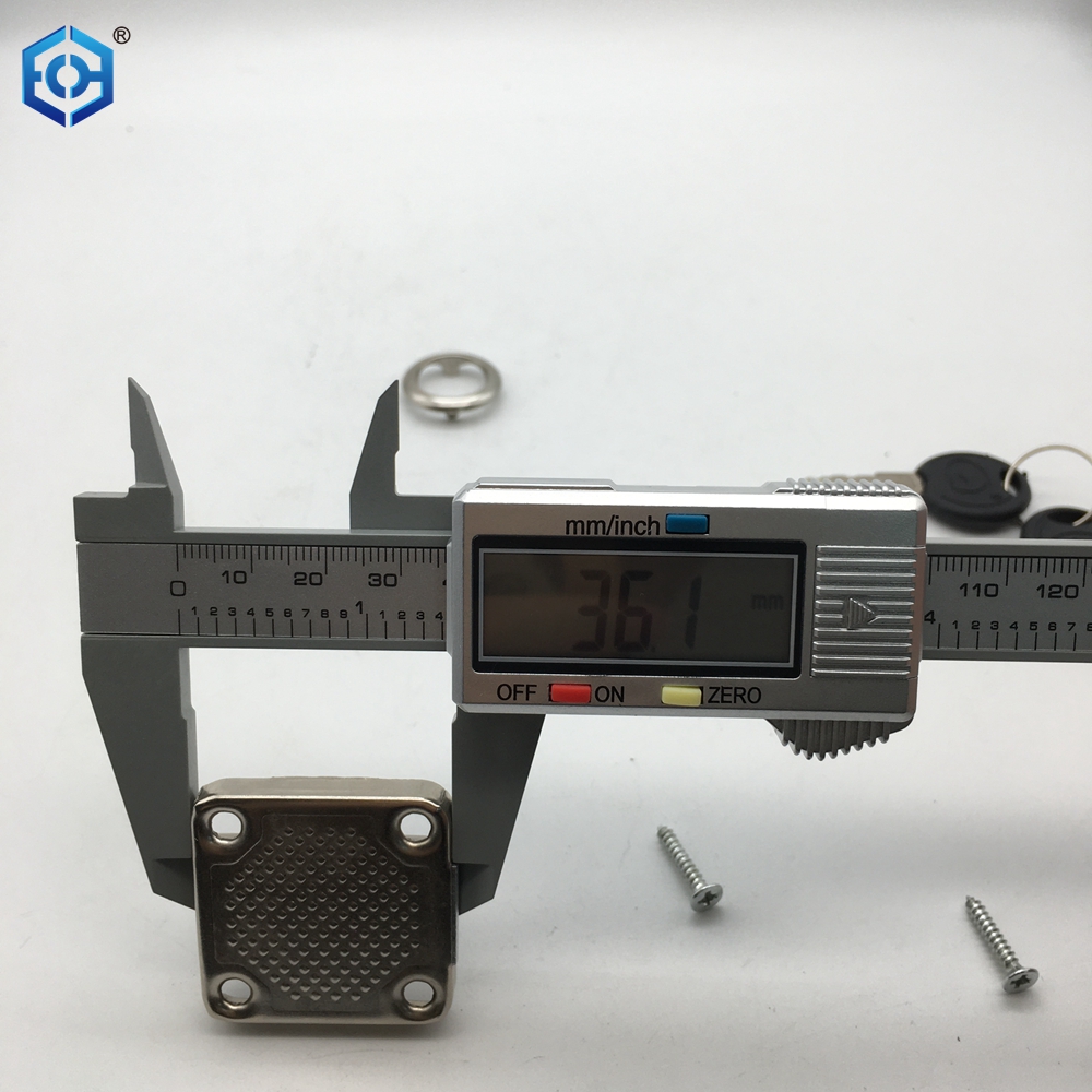 gabinete con cerradura y llave