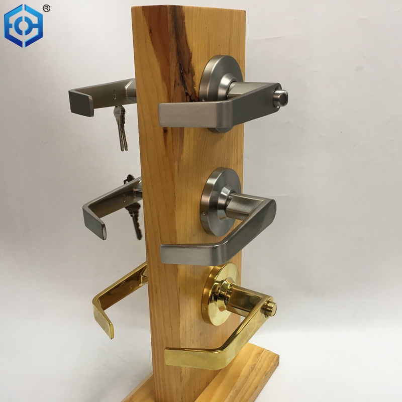 Reemplazo de cerradura de puerta comercial