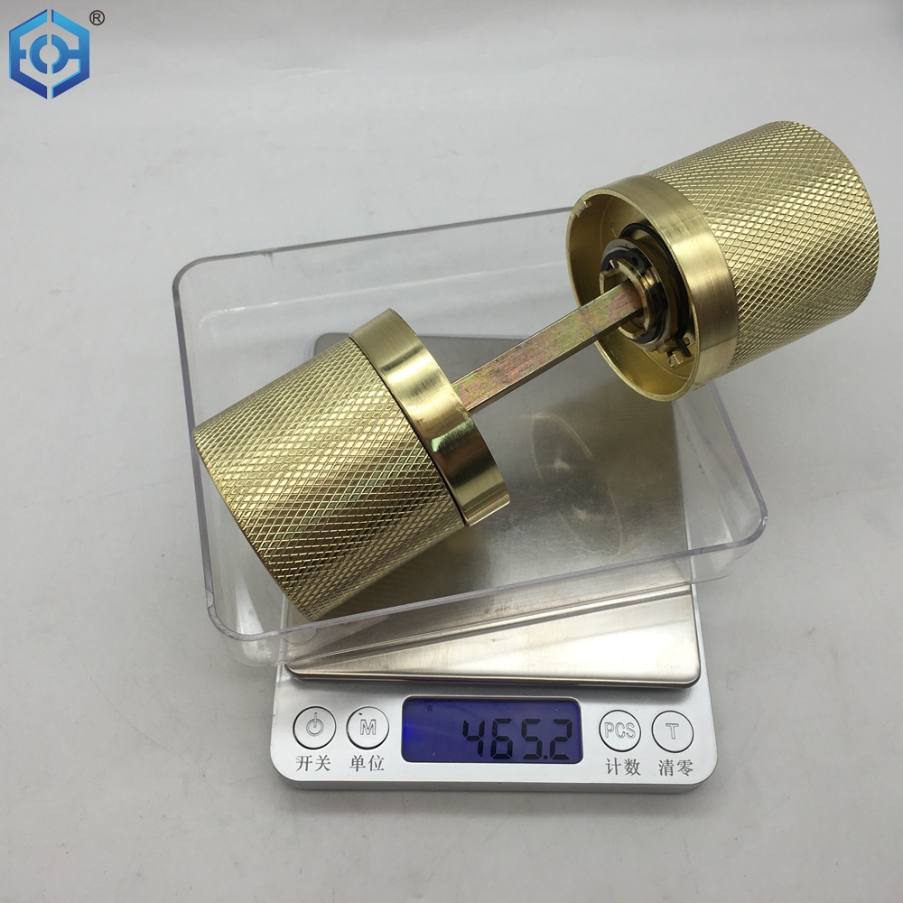 manijas de la puerta interior con cerraduras