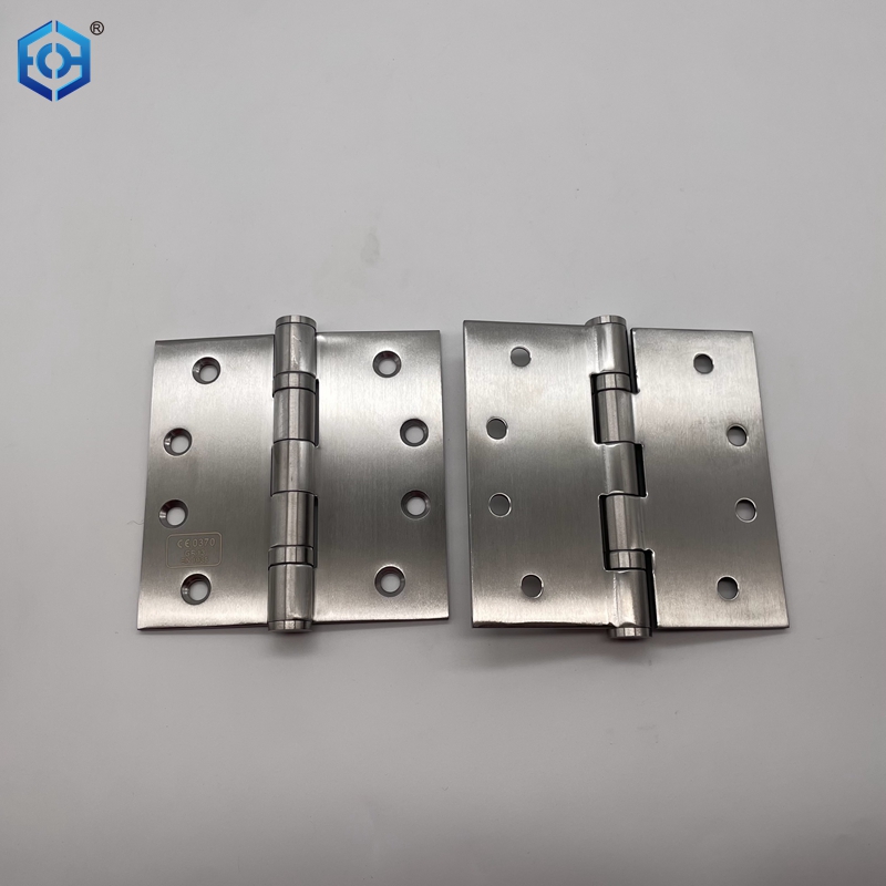 Bisagra de puertas UL