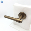 Acabados especiales Juego de cerradura con manija de palanca de puerta interior de acero inoxidable de bronce antiguo moderno