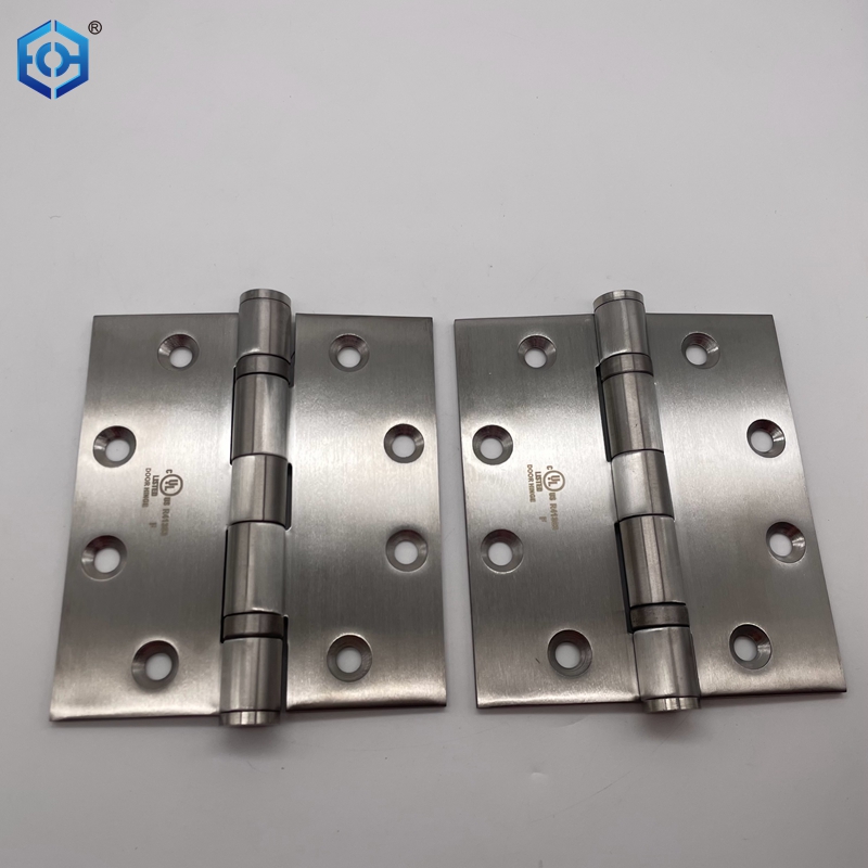 Bisagra de puertas UL